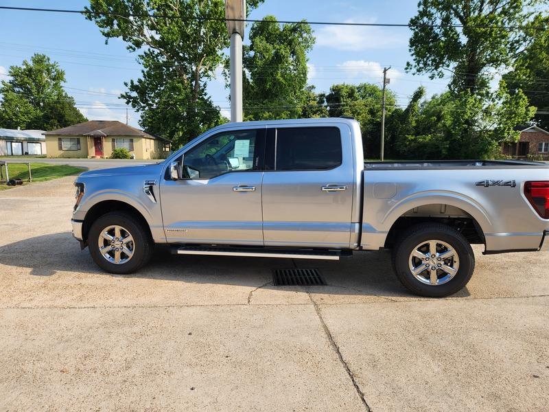 new 2024 Ford F-150 car, priced at $57,320