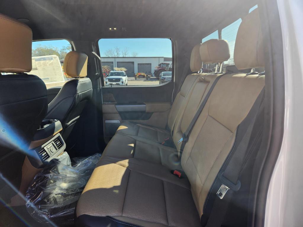 new 2025 Ford F-250 car