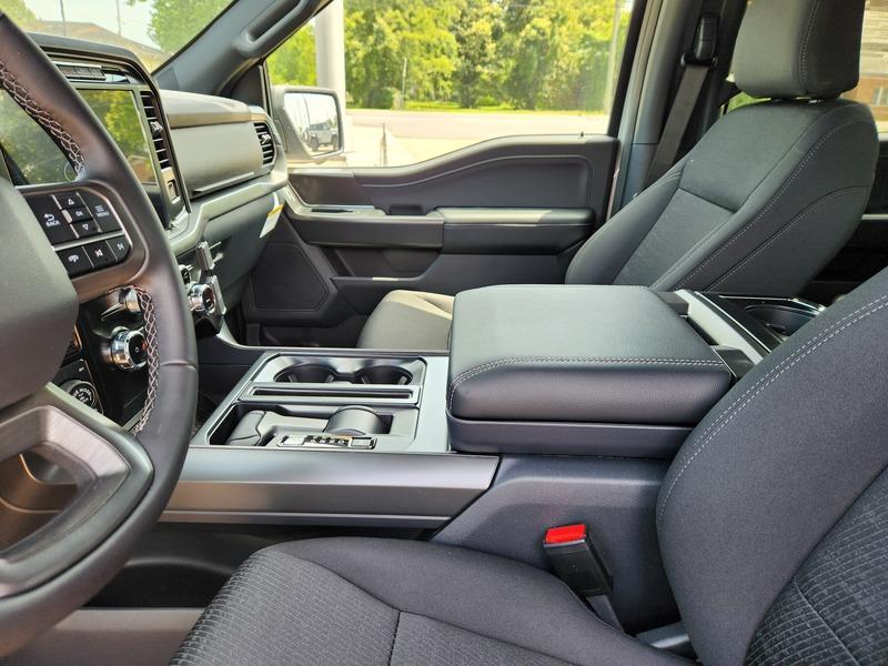 new 2024 Ford F-150 car, priced at $59,695