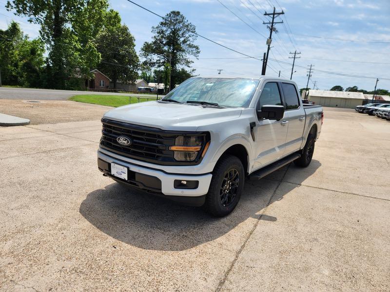 new 2024 Ford F-150 car, priced at $59,695