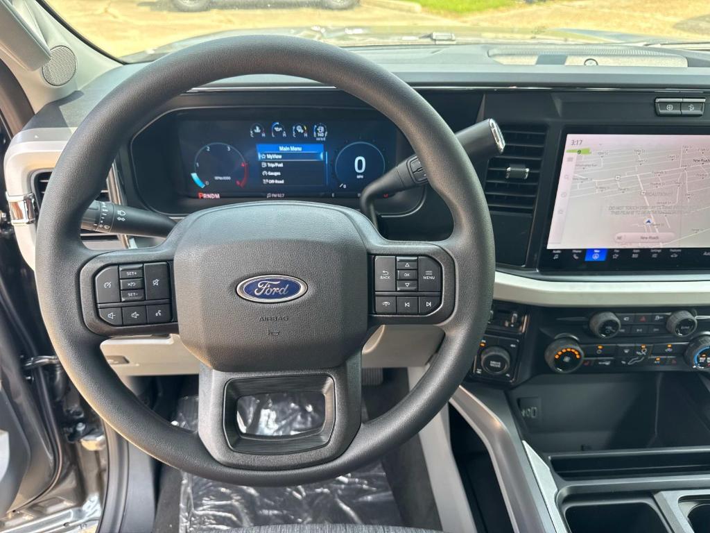 new 2025 Ford F-250 car