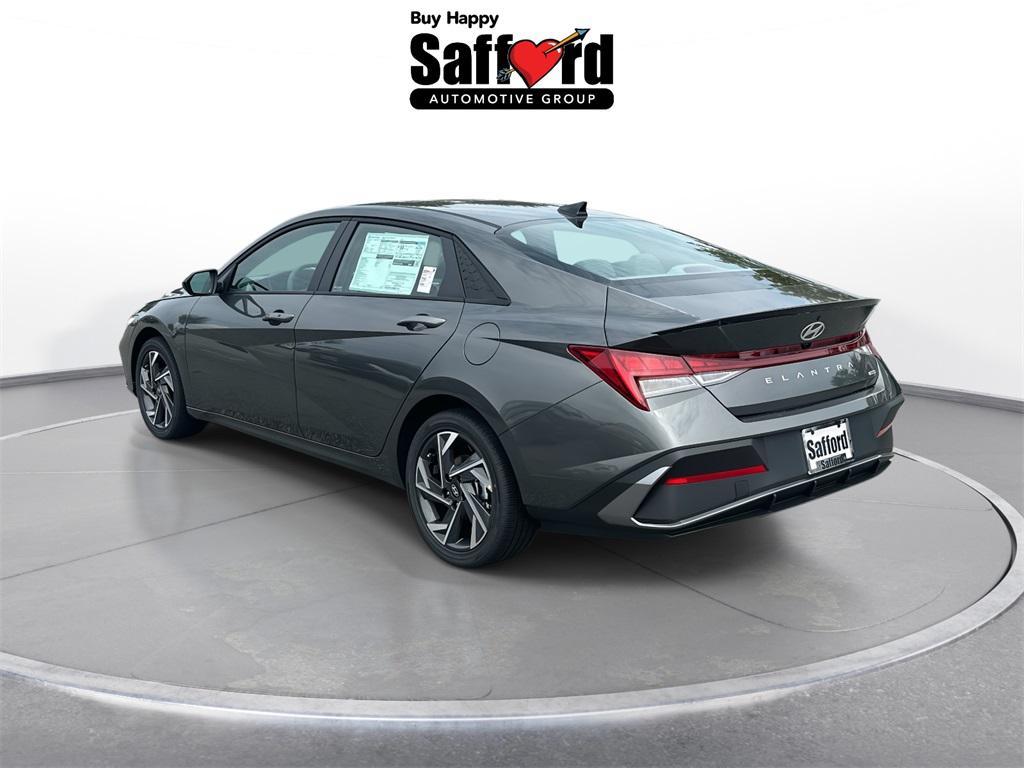 new 2025 Hyundai Elantra car, priced at $26,805
