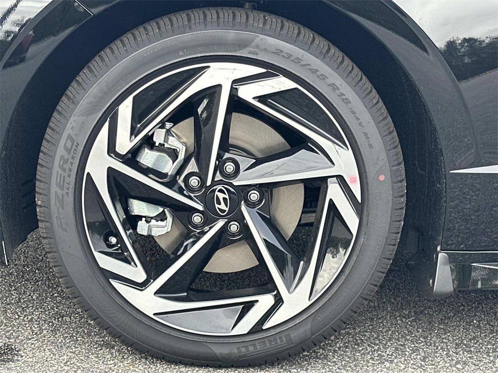 new 2026 Hyundai Sonata car, priced at $32,335
