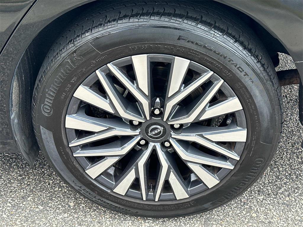 used 2023 Nissan Altima car, priced at $18,250