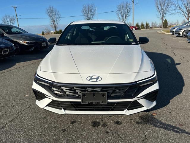 new 2025 Hyundai Elantra car, priced at $25,185