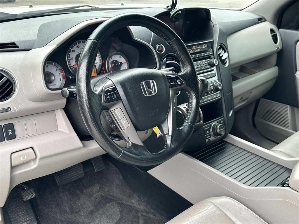 used 2012 Honda Pilot car, priced at $8,000