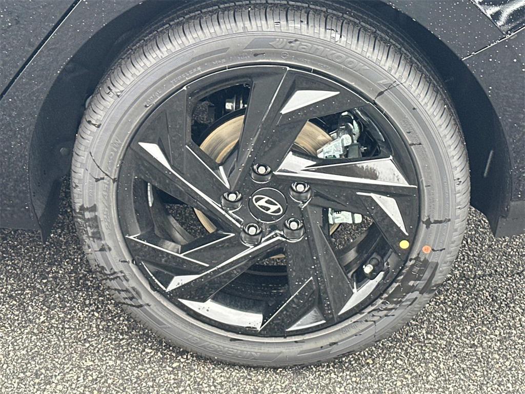 new 2026 Hyundai ELANTRA HEV car, priced at $29,295