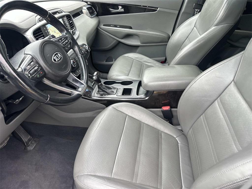 used 2016 Kia Sorento car, priced at $11,500