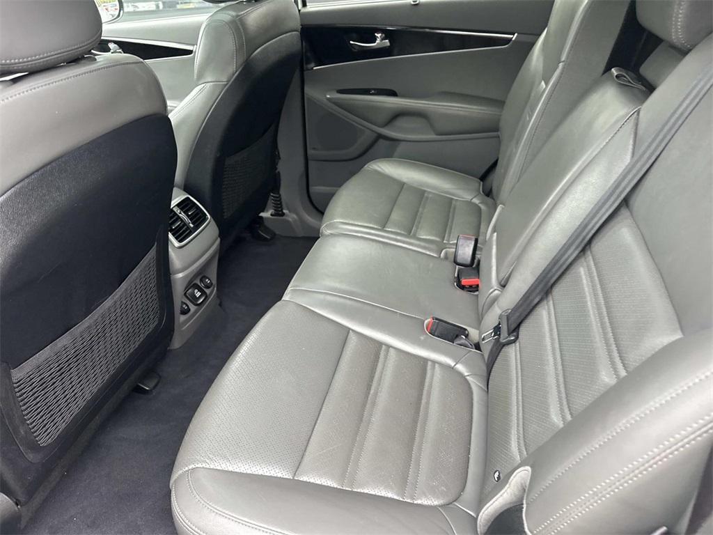 used 2016 Kia Sorento car, priced at $11,500
