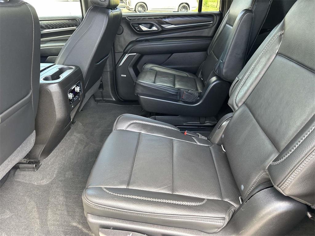 used 2021 GMC Yukon XL car, priced at $35,000