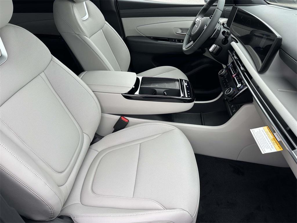 new 2026 Hyundai TUCSON Hybrid car, priced at $45,120