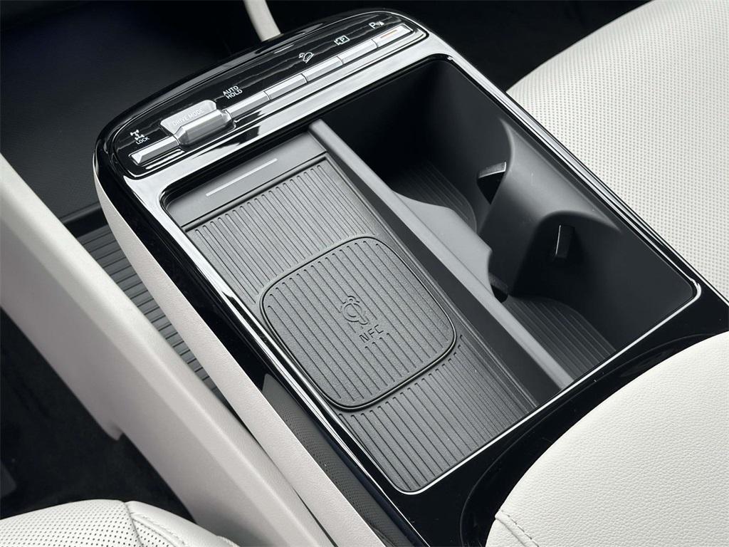 new 2026 Hyundai TUCSON Hybrid car, priced at $45,120