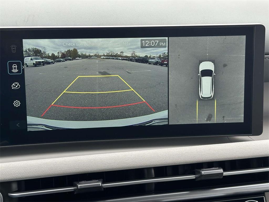 new 2026 Hyundai TUCSON Hybrid car, priced at $45,120