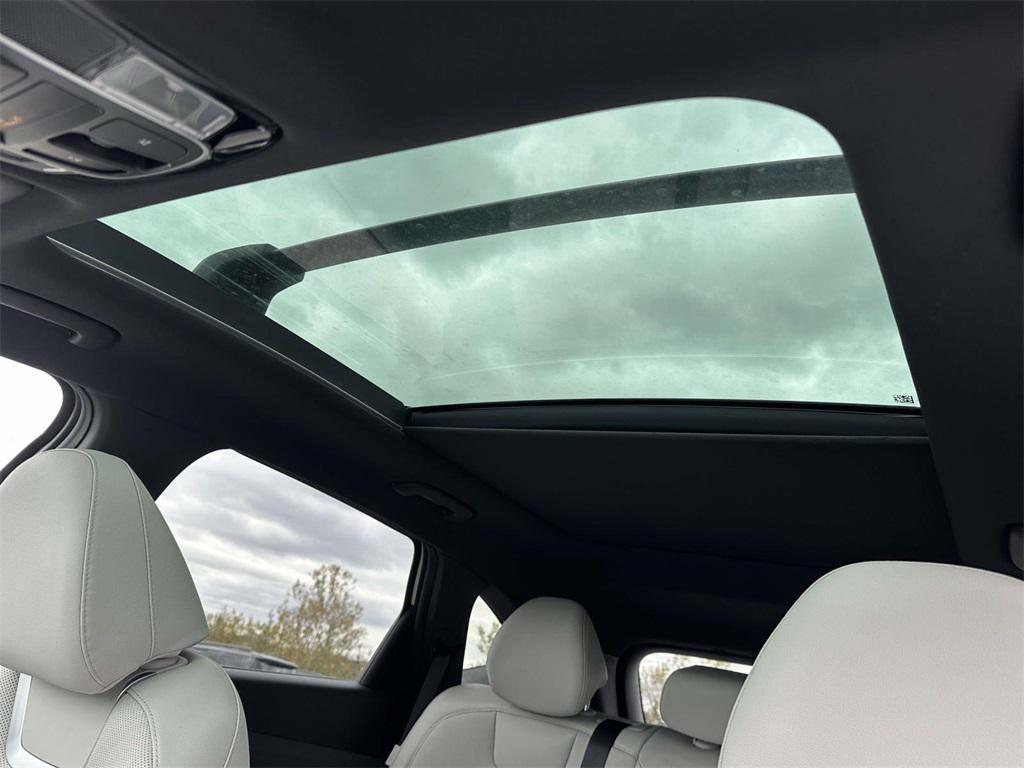 new 2026 Hyundai TUCSON Hybrid car, priced at $45,120