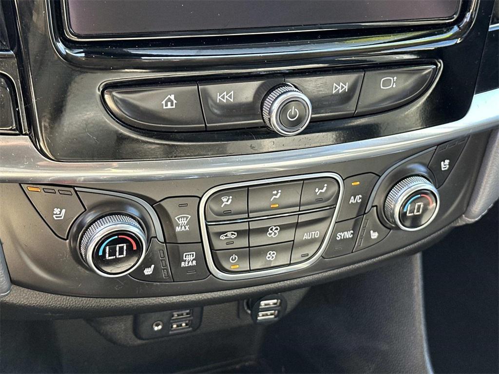 used 2020 Chevrolet Traverse car, priced at $27,250