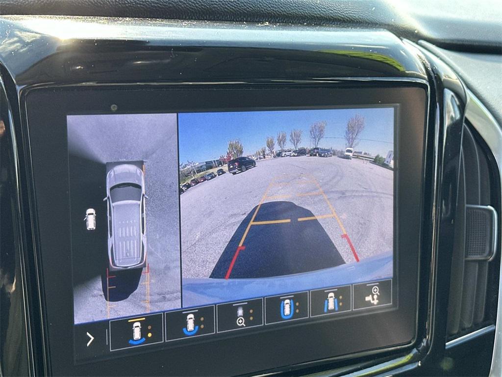 used 2020 Chevrolet Traverse car, priced at $27,250