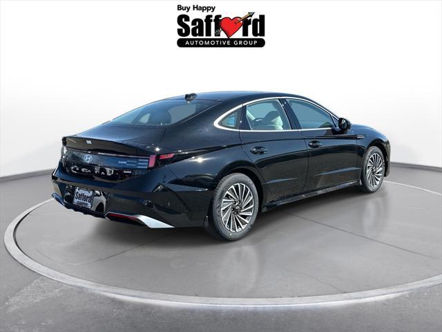 new 2025 Hyundai Sonata Hybrid car, priced at $37,850