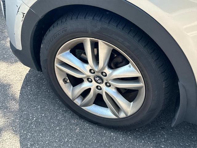 used 2013 Hyundai Santa Fe car, priced at $9,750