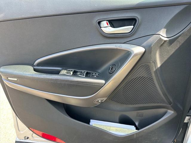 used 2013 Hyundai Santa Fe car, priced at $9,750