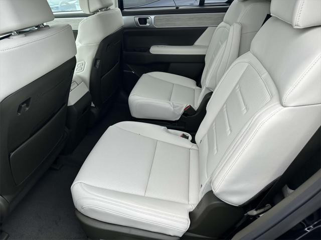 new 2025 Hyundai SANTA FE HEV car, priced at $50,114