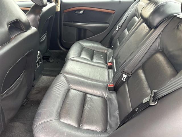 used 2008 Volvo S80 car, priced at $4,500