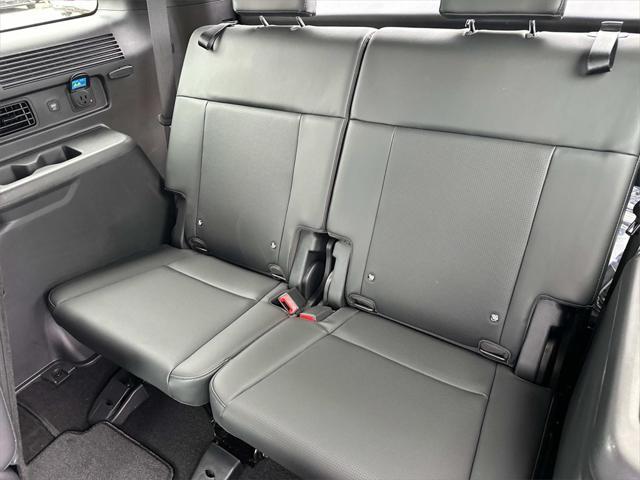 new 2025 Hyundai SANTA FE HEV car, priced at $48,364