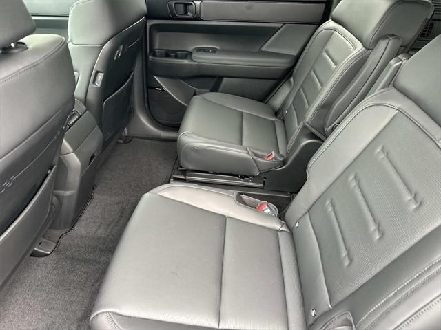 new 2025 Hyundai SANTA FE HEV car, priced at $48,364