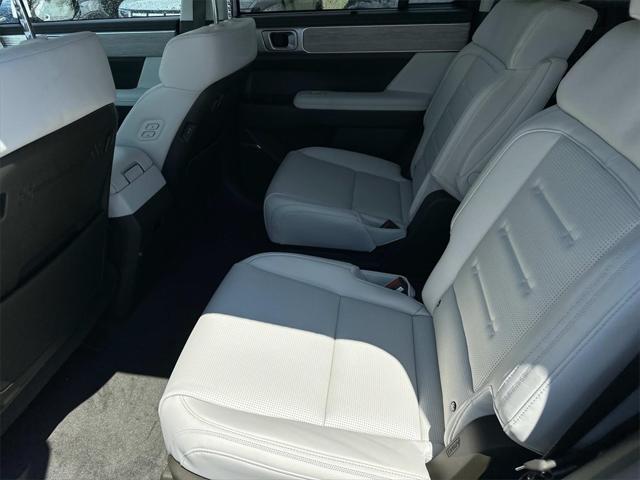 new 2025 Hyundai SANTA FE HEV car, priced at $50,800