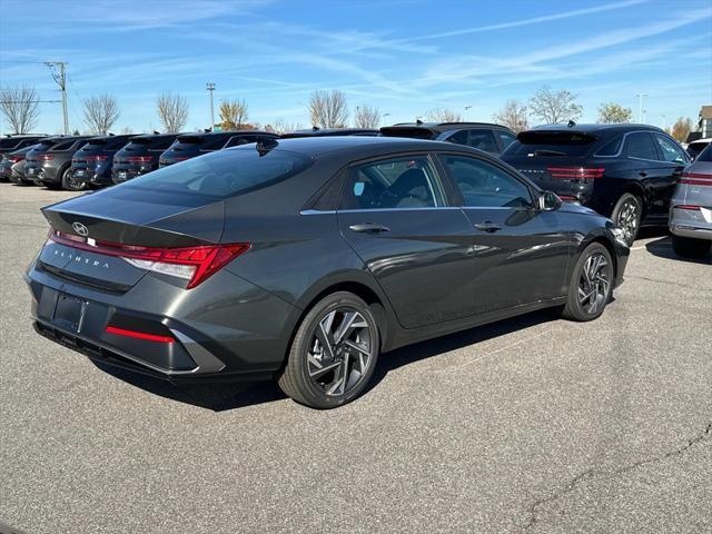 new 2025 Hyundai Elantra car, priced at $26,140