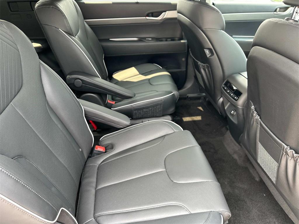 new 2025 Hyundai Palisade car, priced at $45,205