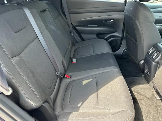 used 2025 Hyundai TUCSON Hybrid car, priced at $30,500