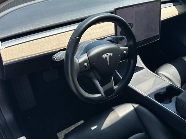 used 2019 Tesla Model 3 car, priced at $21,000
