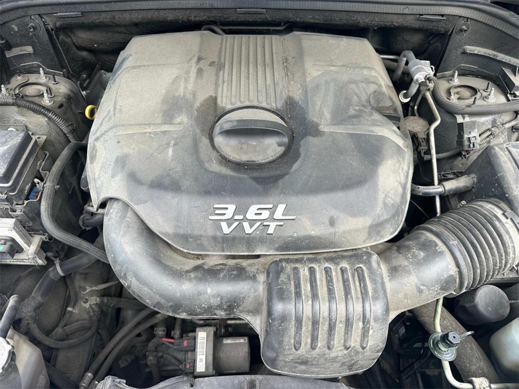 used 2013 Jeep Grand Cherokee car, priced at $9,000