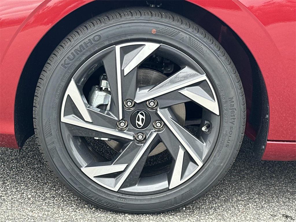 new 2025 Hyundai Elantra car, priced at $24,835