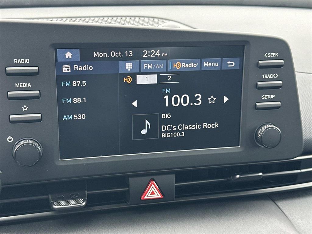 new 2025 Hyundai Elantra car, priced at $24,835