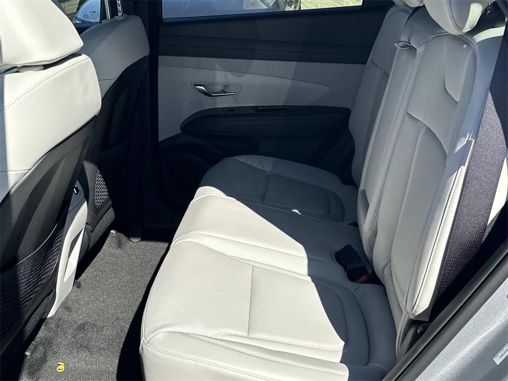 new 2026 Hyundai TUCSON Hybrid car, priced at $44,620