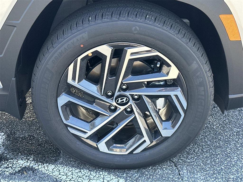 new 2026 Hyundai TUCSON Hybrid car, priced at $44,620