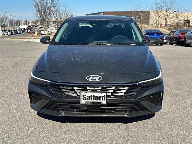 new 2025 Hyundai Elantra car, priced at $26,230