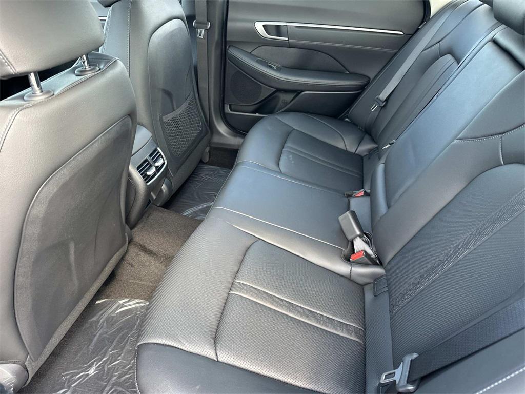 new 2025 Hyundai Sonata Hybrid car, priced at $37,450