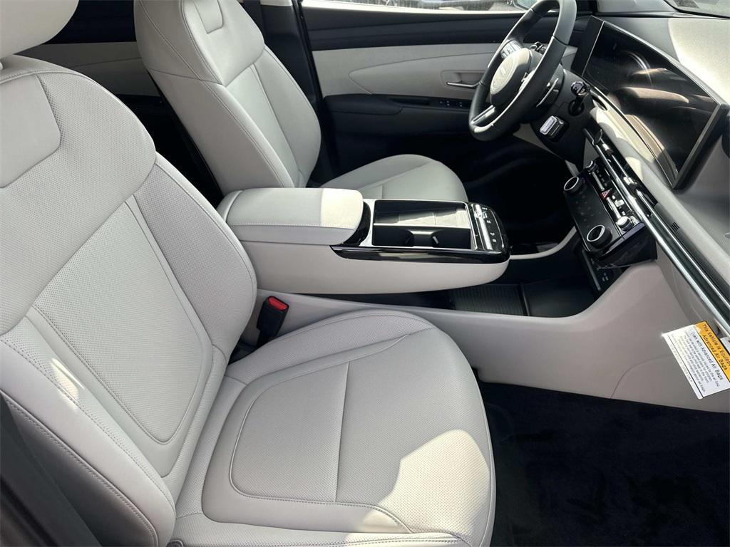 new 2026 Hyundai TUCSON Hybrid car, priced at $37,385
