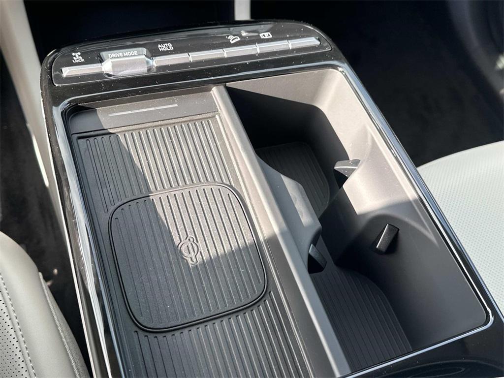 new 2026 Hyundai TUCSON Hybrid car, priced at $37,385