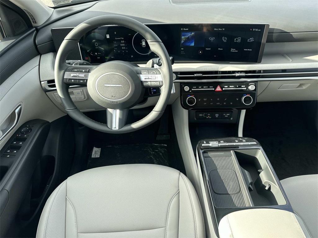 new 2026 Hyundai TUCSON Hybrid car, priced at $37,385