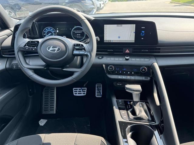 new 2025 Hyundai Elantra car, priced at $27,700