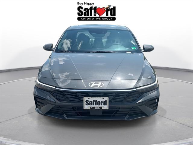 new 2025 Hyundai Elantra car, priced at $29,310