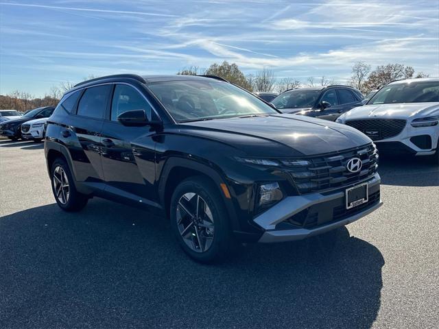 new 2025 Hyundai Tucson Hybrid car, priced at $38,350