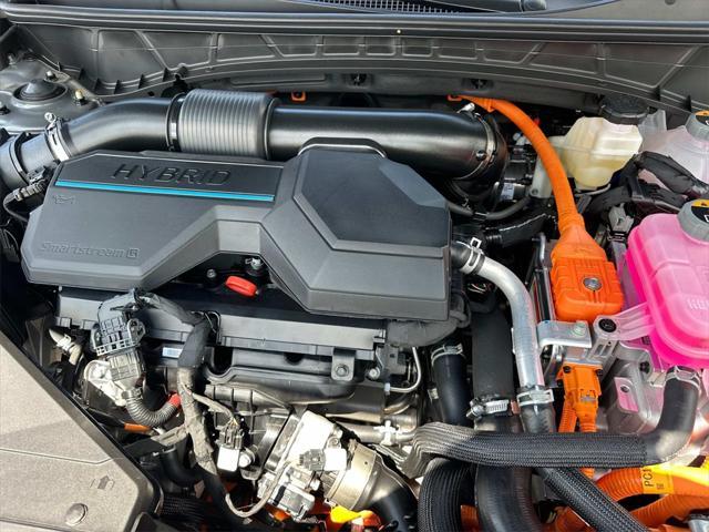 new 2025 Hyundai TUCSON Hybrid car, priced at $37,960
