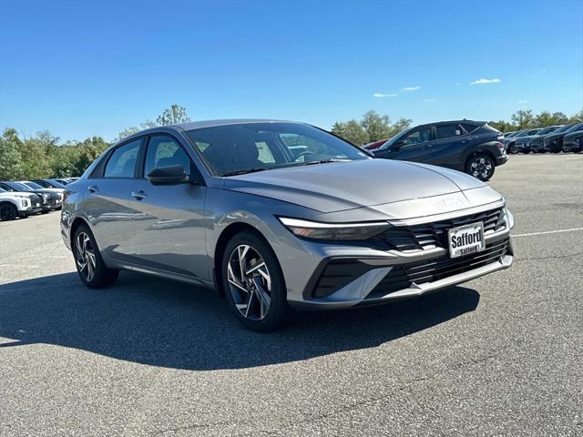 new 2025 Hyundai Elantra car, priced at $23,690