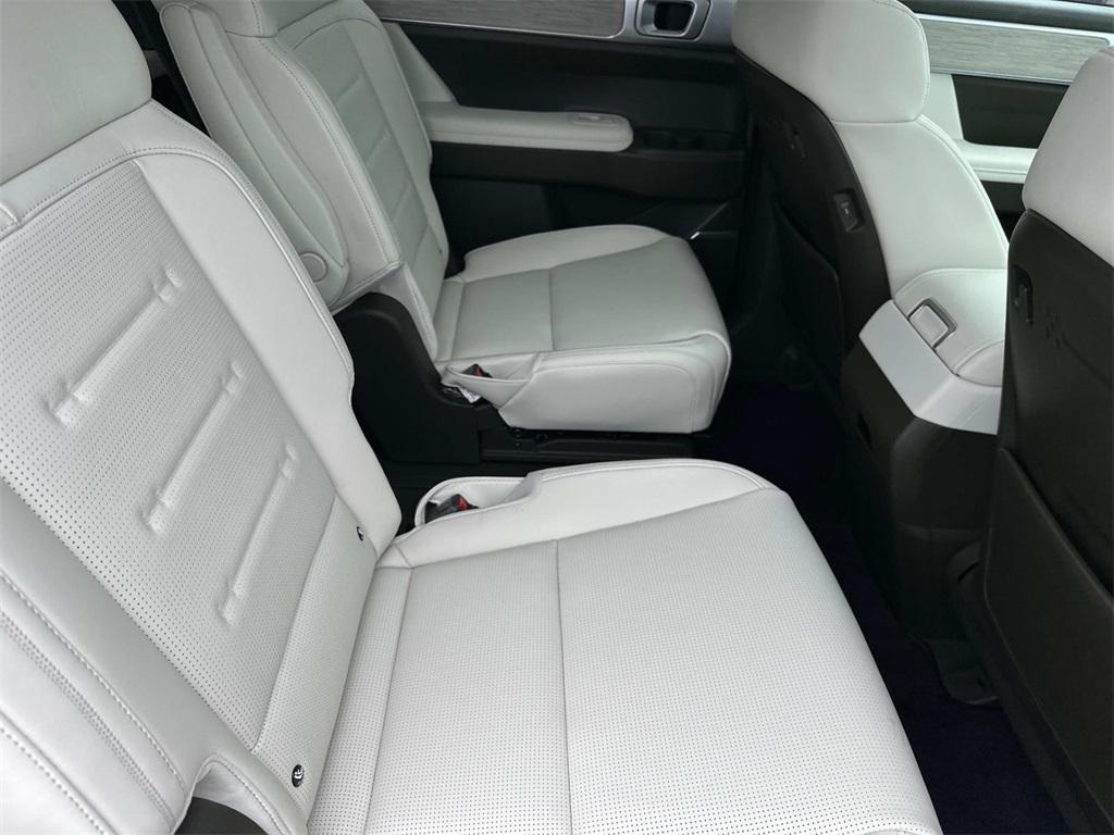 new 2025 Hyundai SANTA FE HEV car, priced at $48,295