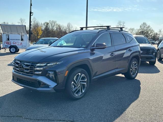 new 2025 Hyundai Tucson Hybrid car, priced at $43,214