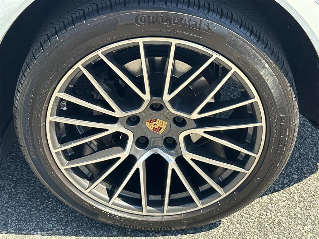 used 2022 Porsche Cayenne car, priced at $48,500